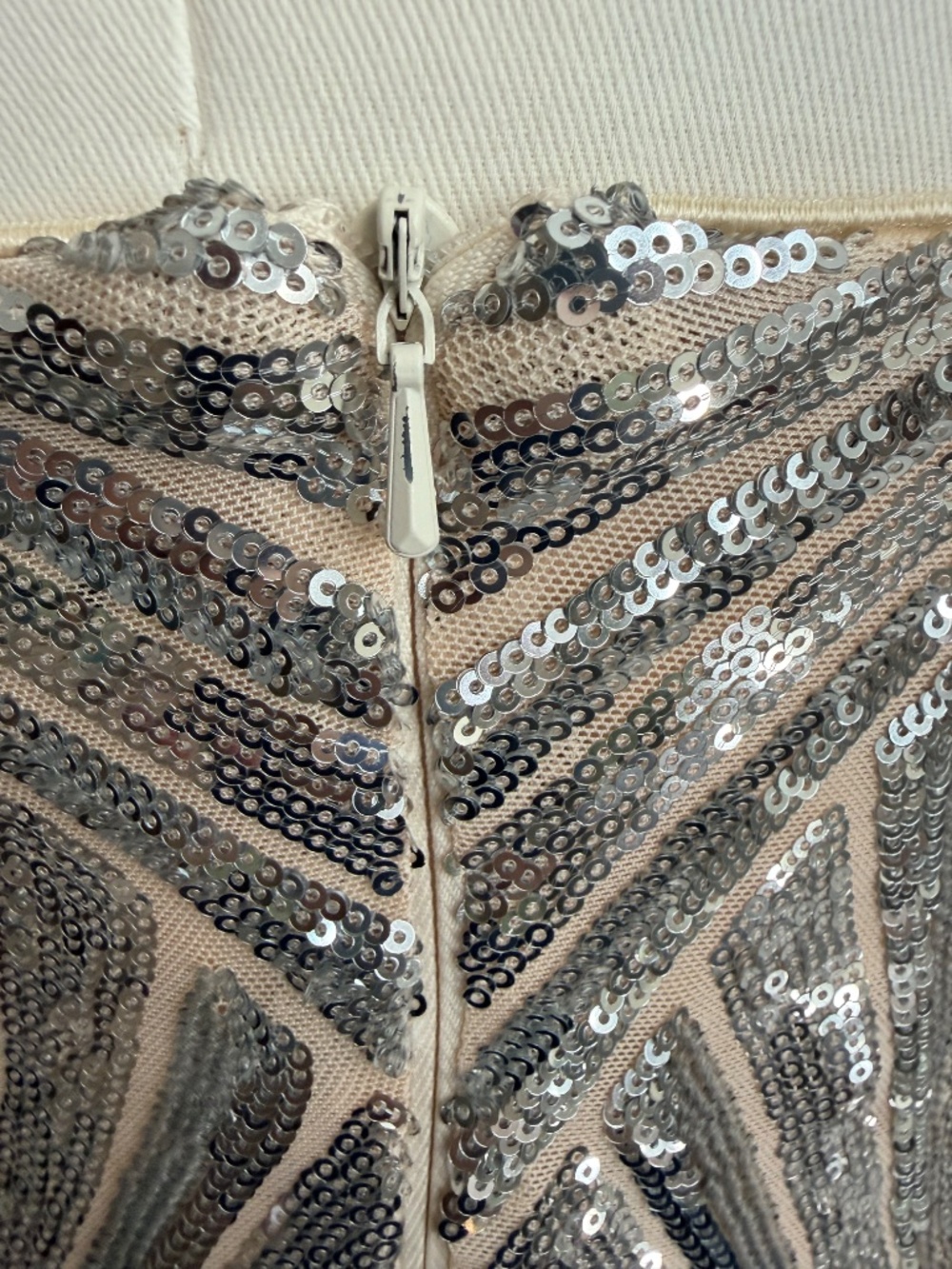 Lulu’s Sexy Sequined Bodycon Mini Dress size small - Picture 3 of 6